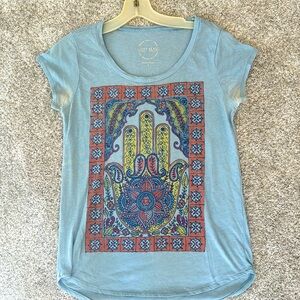 Vintage Y2K 90s Lucky Brand Floral Boho Hamsa Tee. Size Small